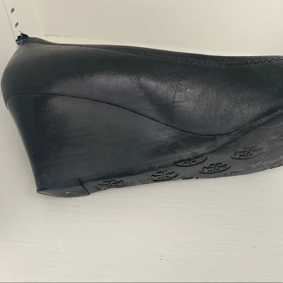 Tory Burch Sally wedge size 8.5 - Picture 8 of 10